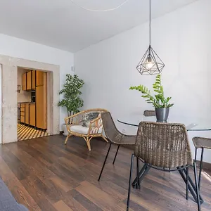  Apartment Alfama's Heart By Lovelystay Portugal